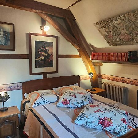 La Taniere Des Tanneries Bed and Breakfast Tonnerre Eksteriør billede